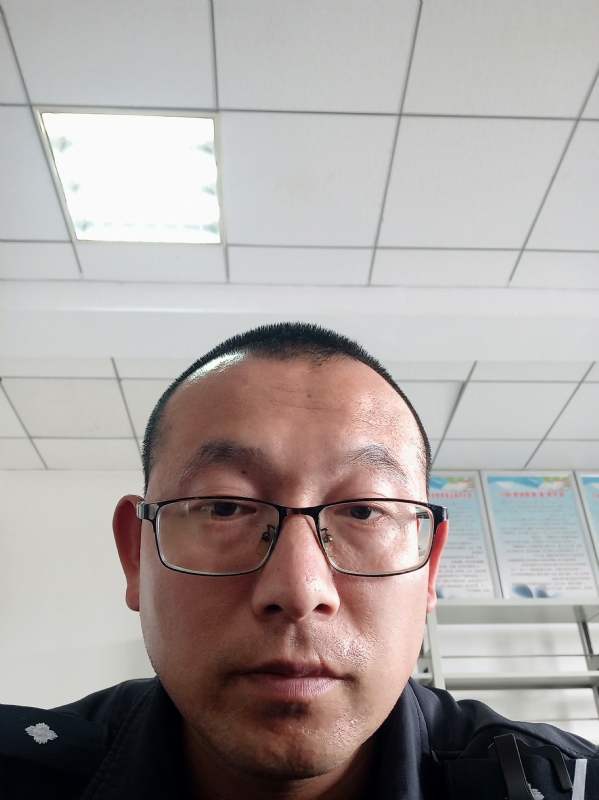 布鲁斯贺的第三张照片--菏泽相亲服务中心