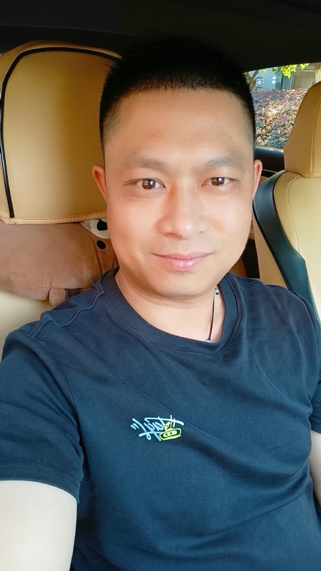影子的第二张照片--菏泽相亲服务中心