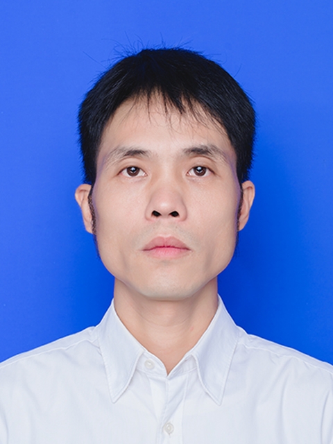 魅力中年的第一张照片--菏泽相亲服务中心