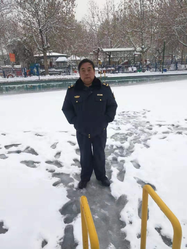 老顽童的第二张照片--菏泽相亲服务中心