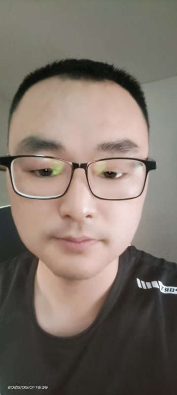 潮湿的心的第一张照片--菏泽相亲服务中心