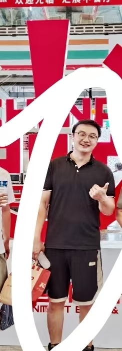 爱吃肉的第一张照片--菏泽相亲服务中心
