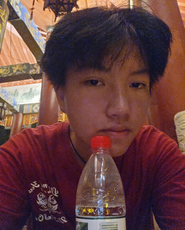 雨豫余的第一张照片--菏泽相亲服务中心