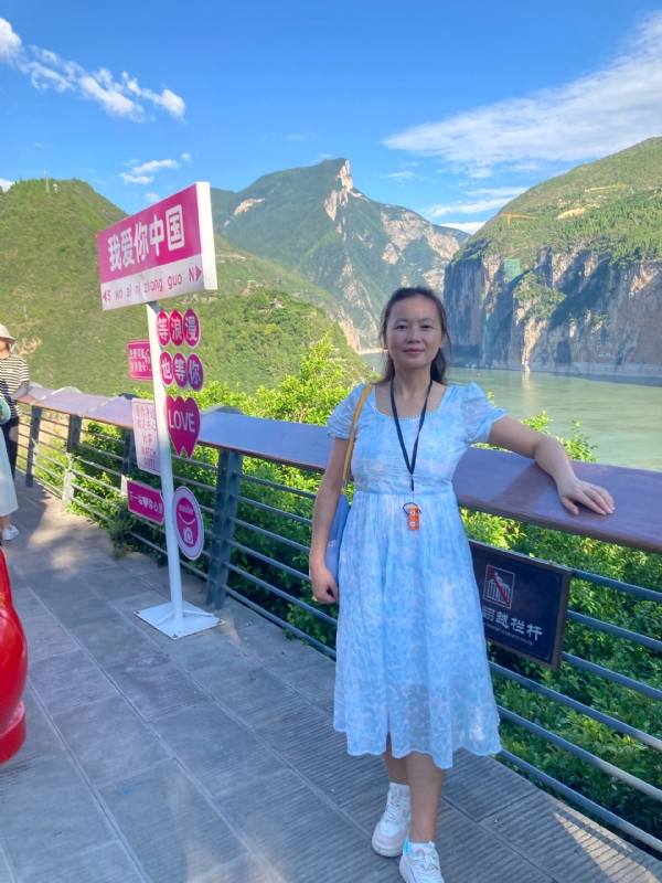 君81的第三张照片--菏泽相亲服务中心