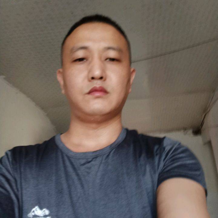 大庆小丁的第一张照片--菏泽相亲服务中心