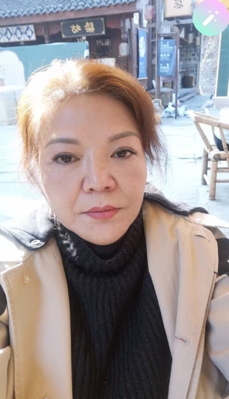 宛霞的第二张照片--菏泽相亲服务中心