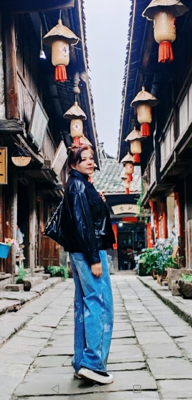 宛霞的第五张照片--菏泽相亲服务中心