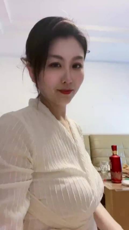 钕钕的第一张照片--菏泽相亲服务中心