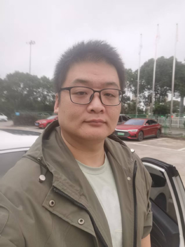 Russell的第一张照片--菏泽相亲服务中心