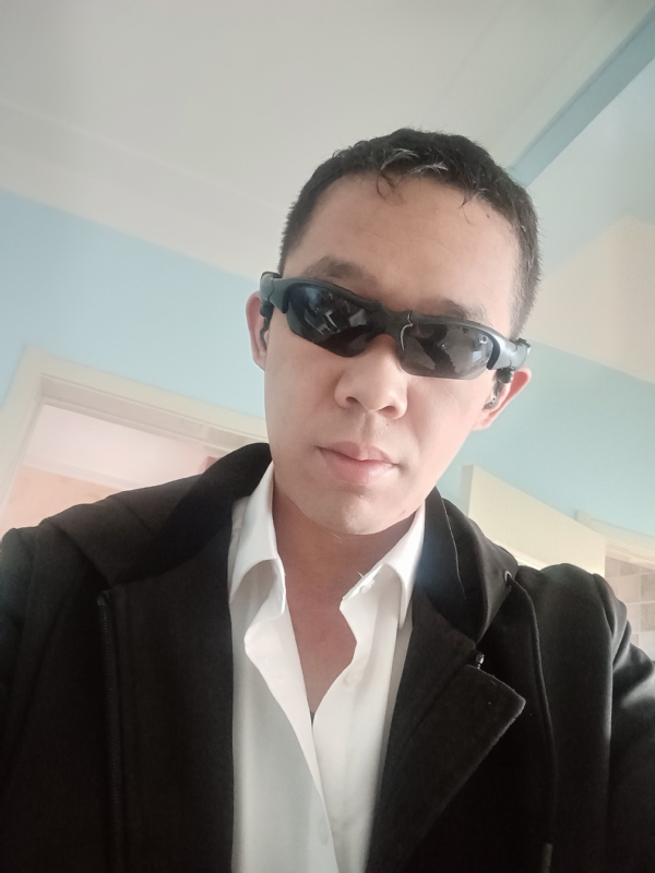 血公爵的第一张照片--菏泽相亲服务中心