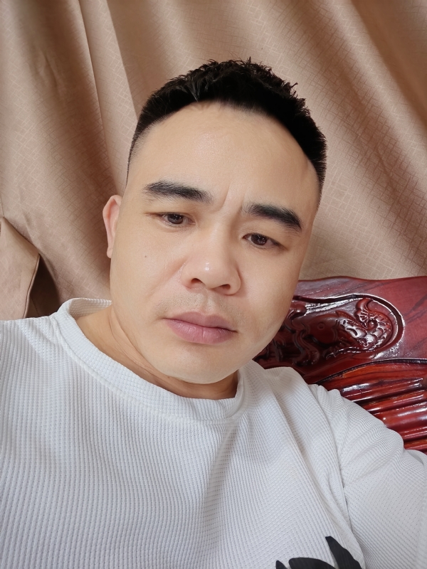 下一站的我的第一张照片--菏泽相亲服务中心