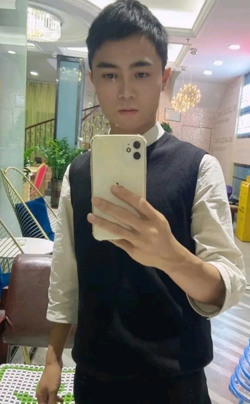 小叶的第一张照片--菏泽相亲服务中心