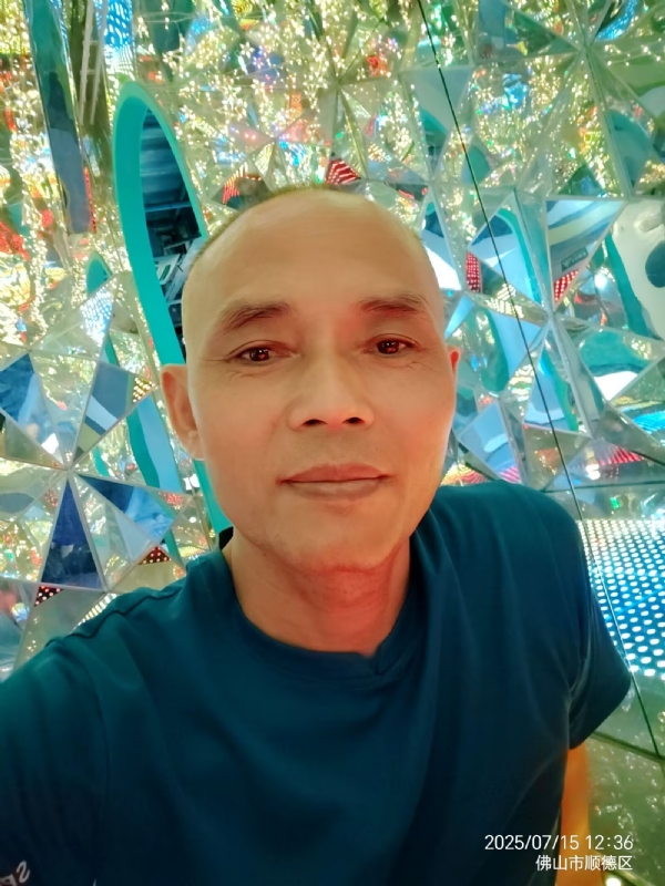 阿里睡不着的第二张照片--菏泽相亲服务中心