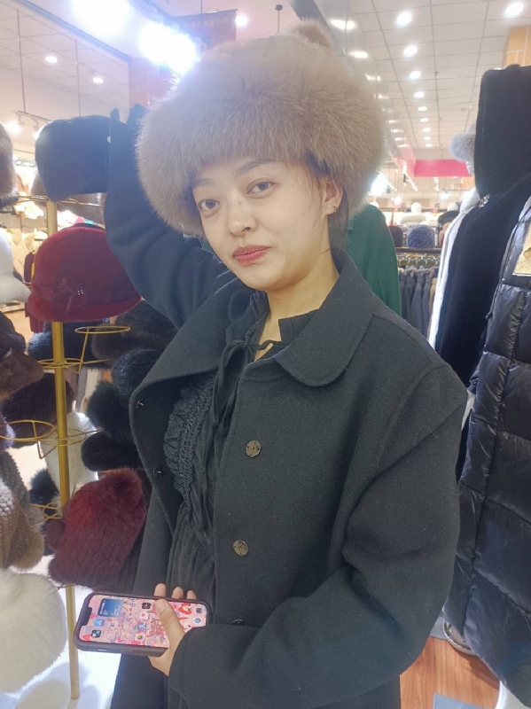 玻璃心的第三张照片--菏泽相亲服务中心