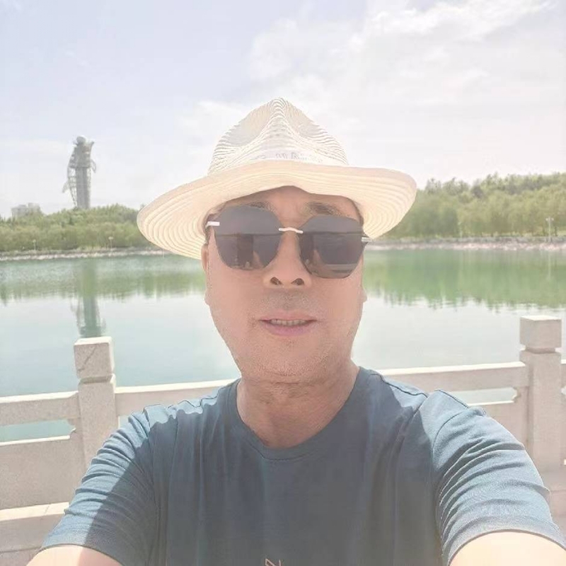 有钱人的第二张照片--菏泽相亲服务中心