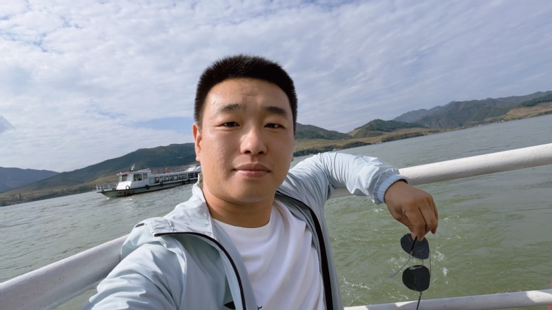 烟花易笑的第四张照片--菏泽相亲服务中心