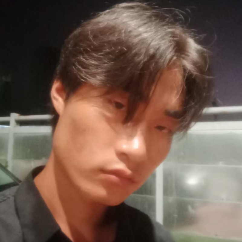 谨言慎行的第一张照片--菏泽相亲服务中心