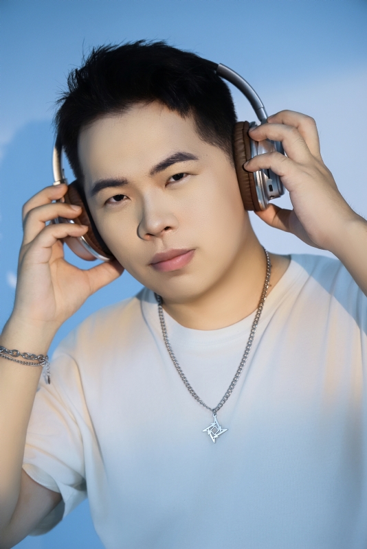 星逆的第二张照片--菏泽相亲服务中心