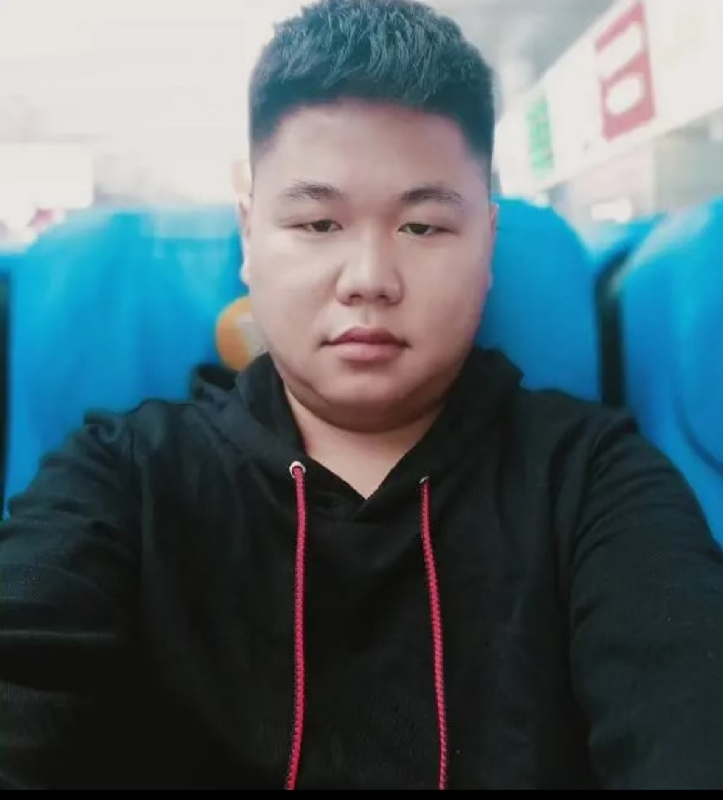 黄斌的第二张照片--菏泽相亲服务中心