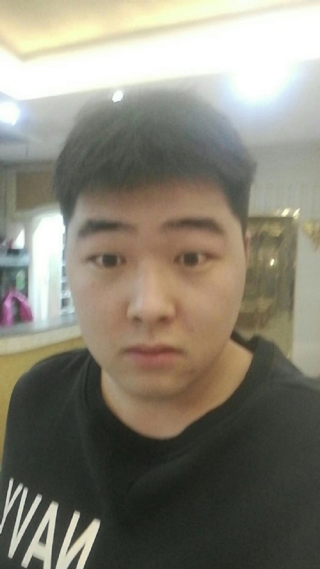 丹尼的第二张照片--菏泽相亲服务中心