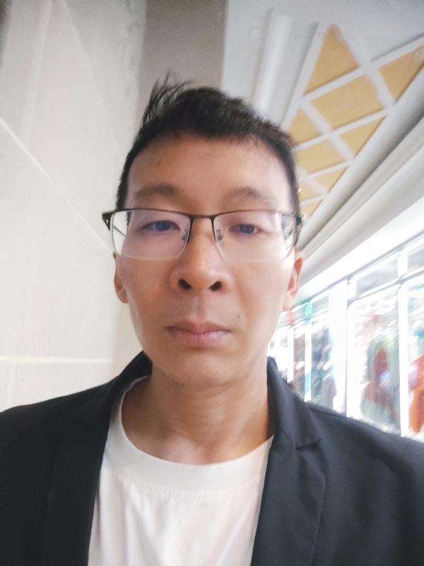 欣欣向荣的第一张照片--菏泽相亲服务中心