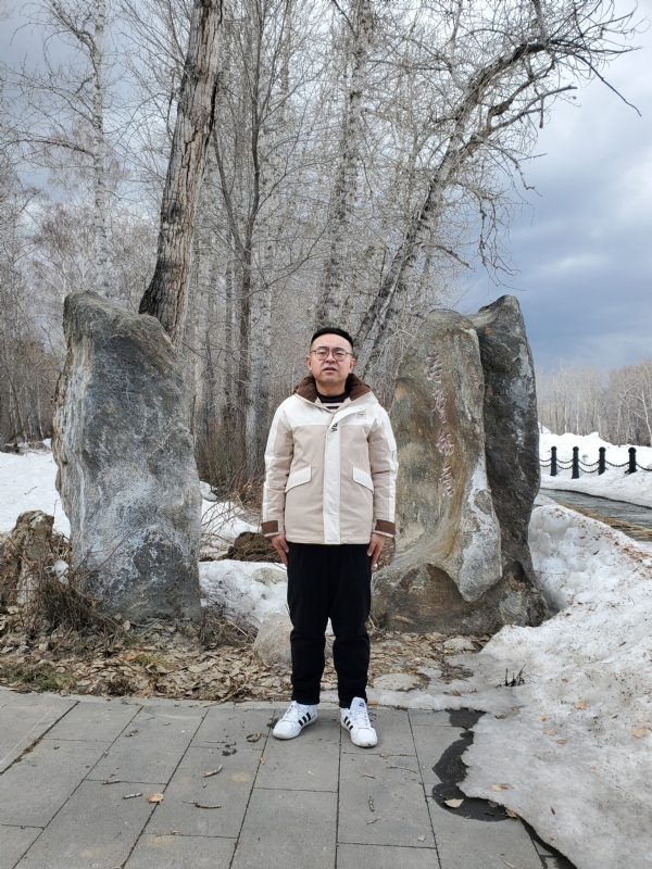 痴心绝对的第二张照片--菏泽相亲服务中心