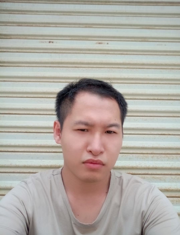 小立的第二张照片--菏泽相亲服务中心