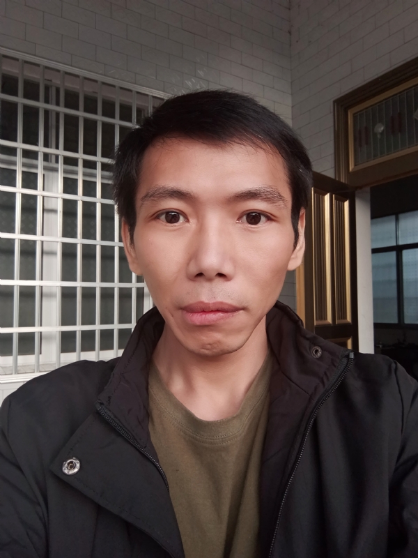 万紫千红的第一张照片--菏泽相亲服务中心