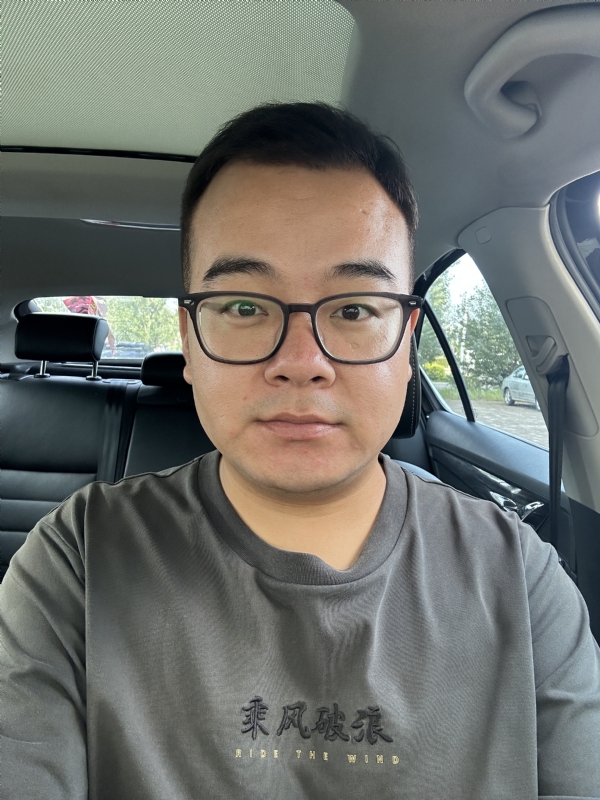 水和空气的第二张照片--菏泽相亲服务中心