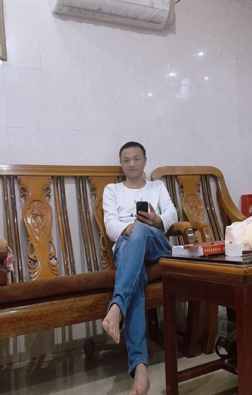 知年的第三张照片--菏泽相亲服务中心