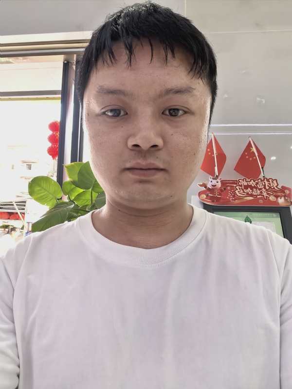 孤单的人生的第一张照片--菏泽相亲服务中心