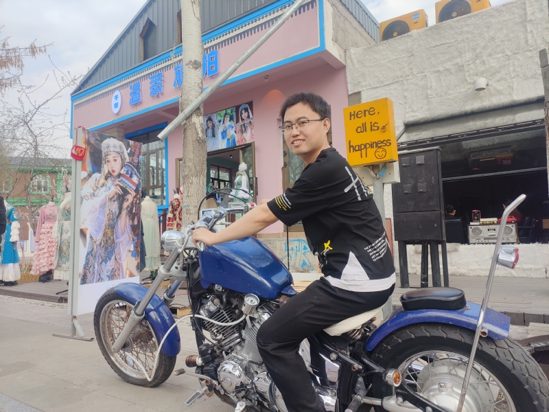 栉风的第一张照片--菏泽相亲服务中心