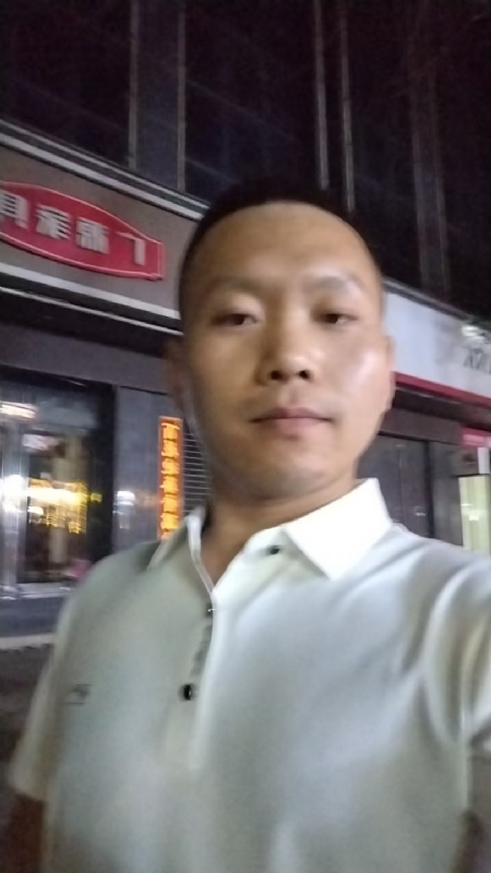 迷途悟人生的第一张照片--菏泽相亲服务中心